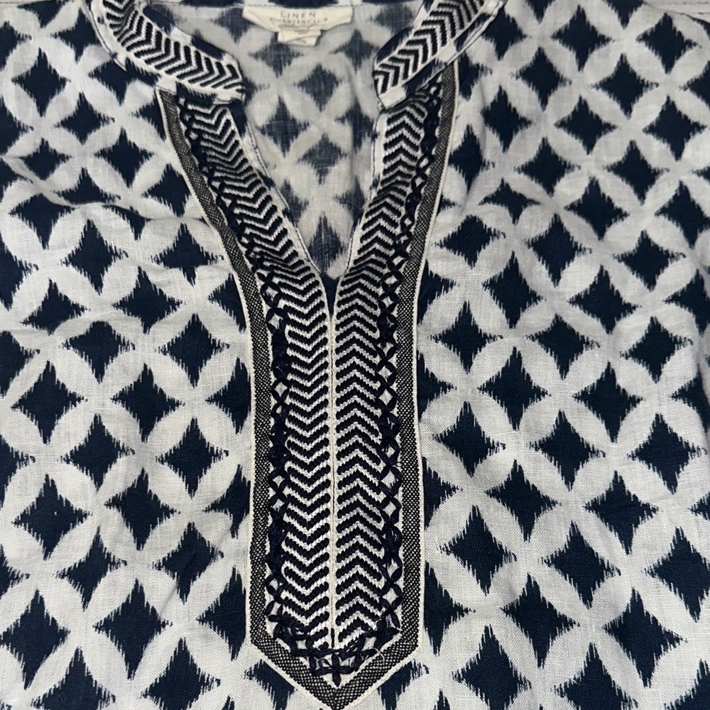 Charter Club Linen Navy and White Patterned Tunic Sz. M - Picture 8 of 9